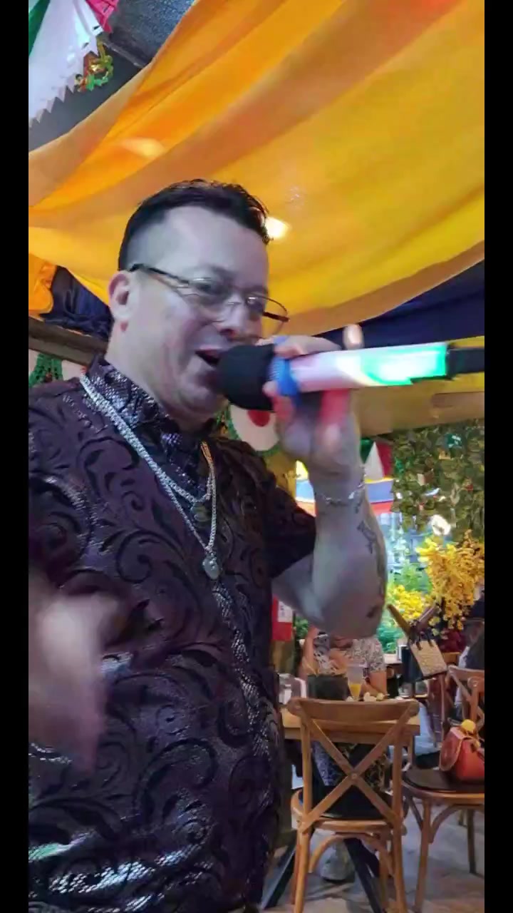 @Elking Medina 🎼🎙️