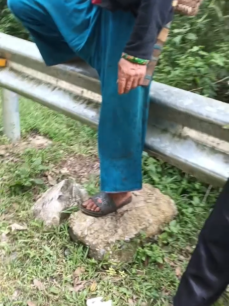 @Nguyễn Thị Hải Yến
