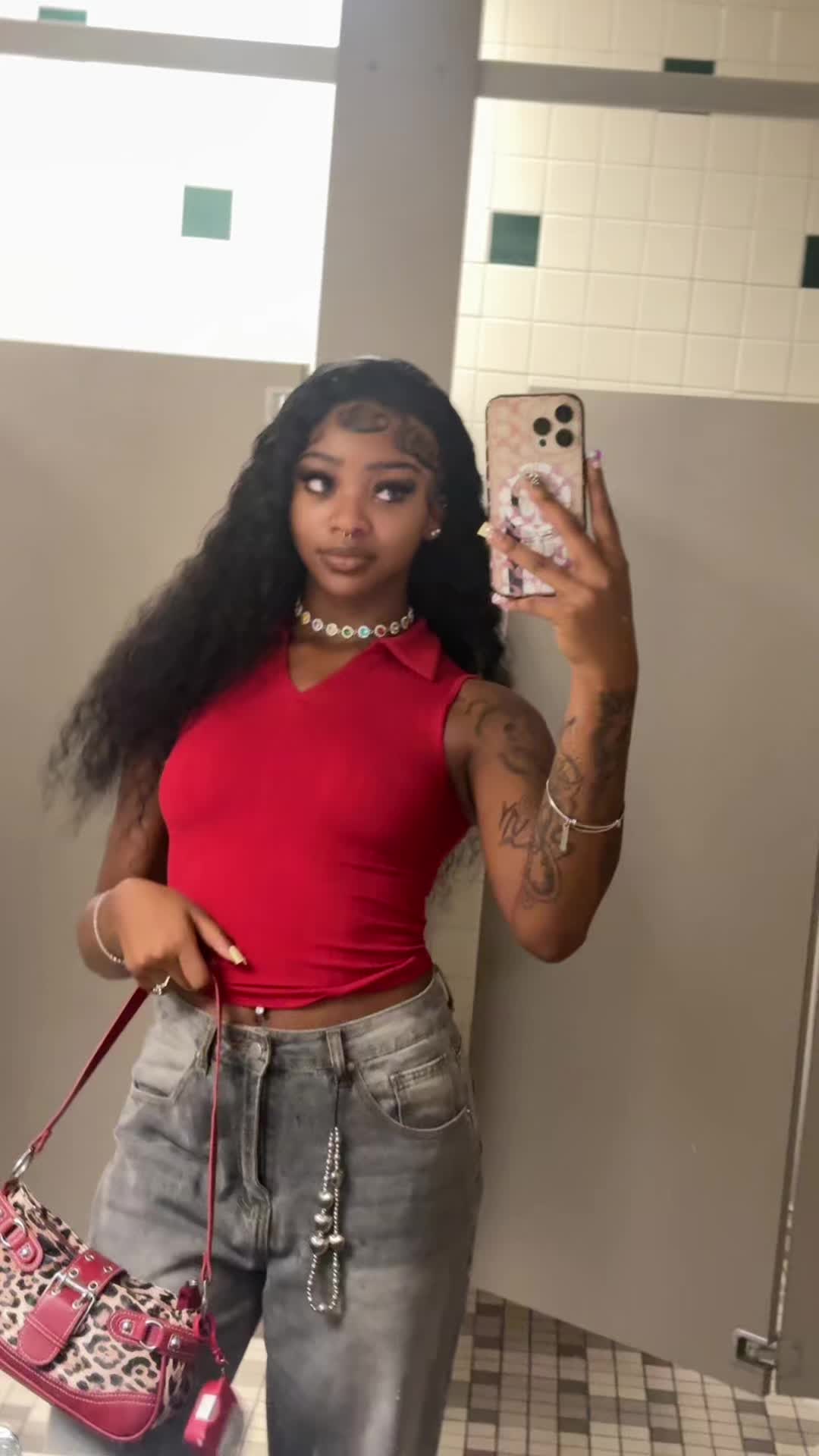 @sucker4love|content creator <3