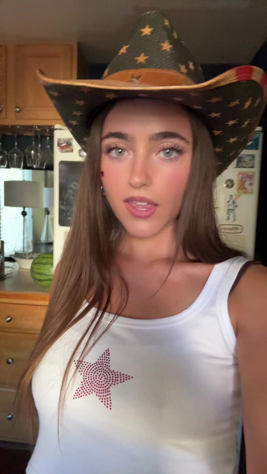 @🦂
