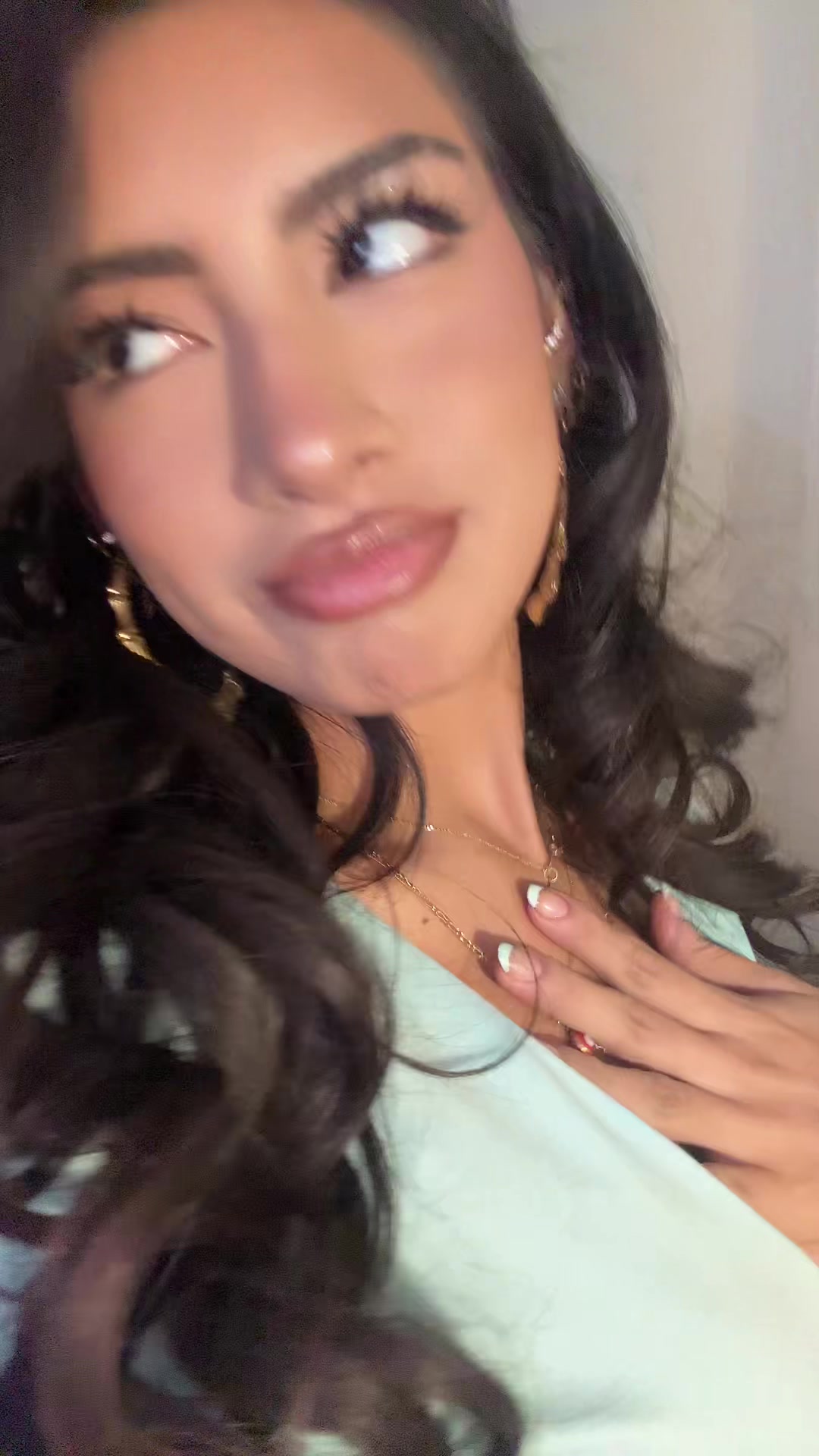 @sophieavril