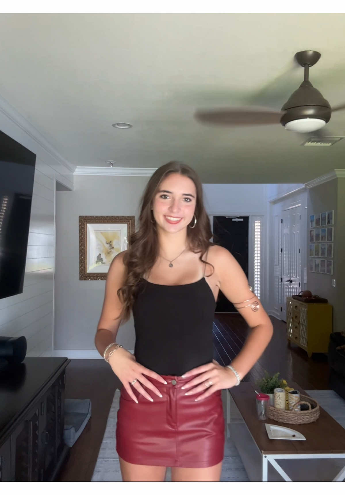 @bella