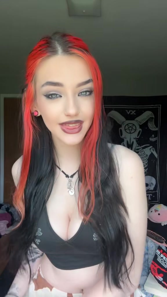 @❦