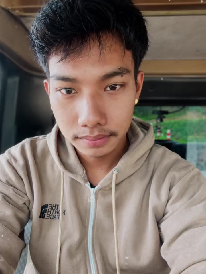 @Mg Zayar Htun ďź´âđžď˝đď˝
Đł đ