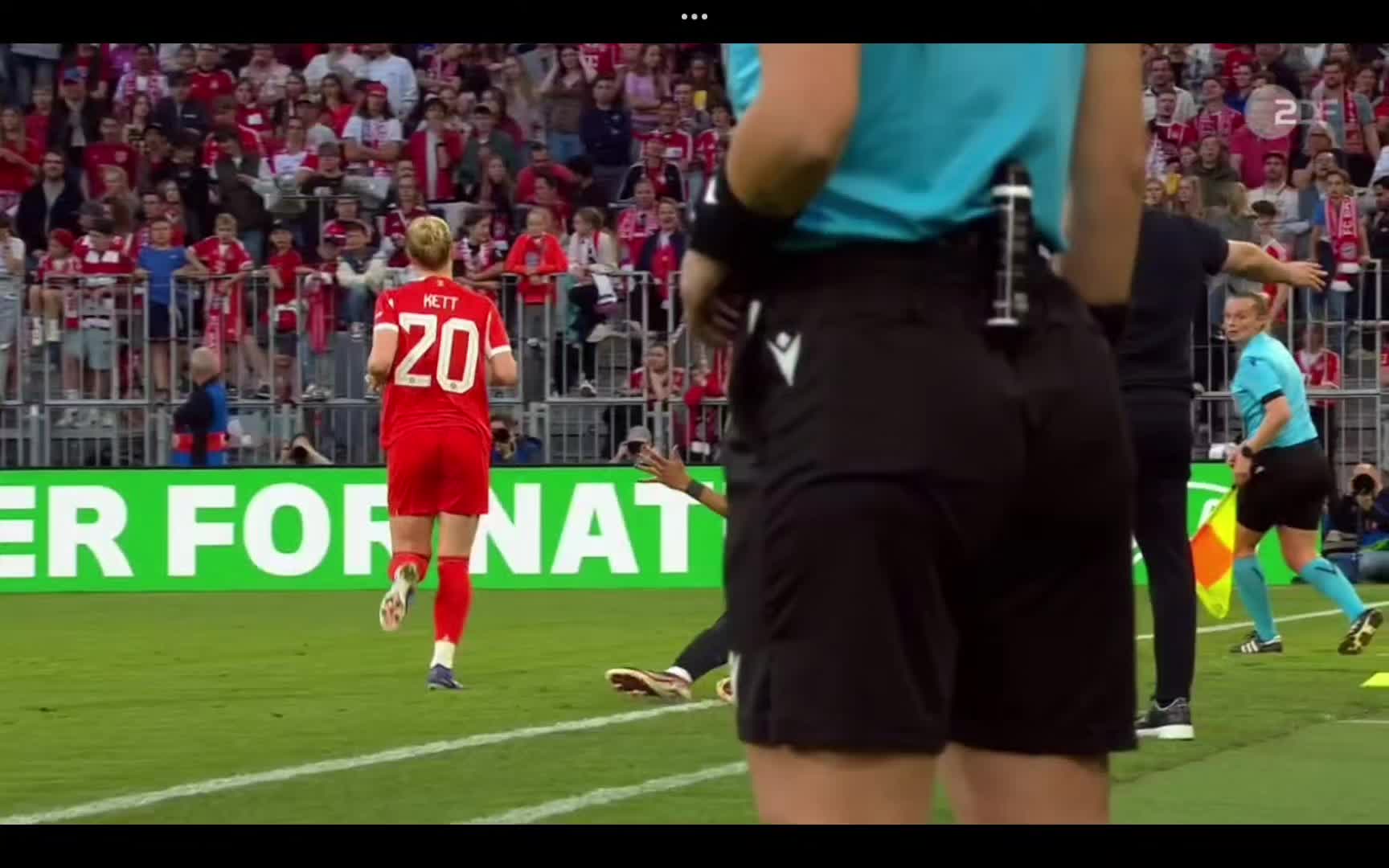 @Women Football girl