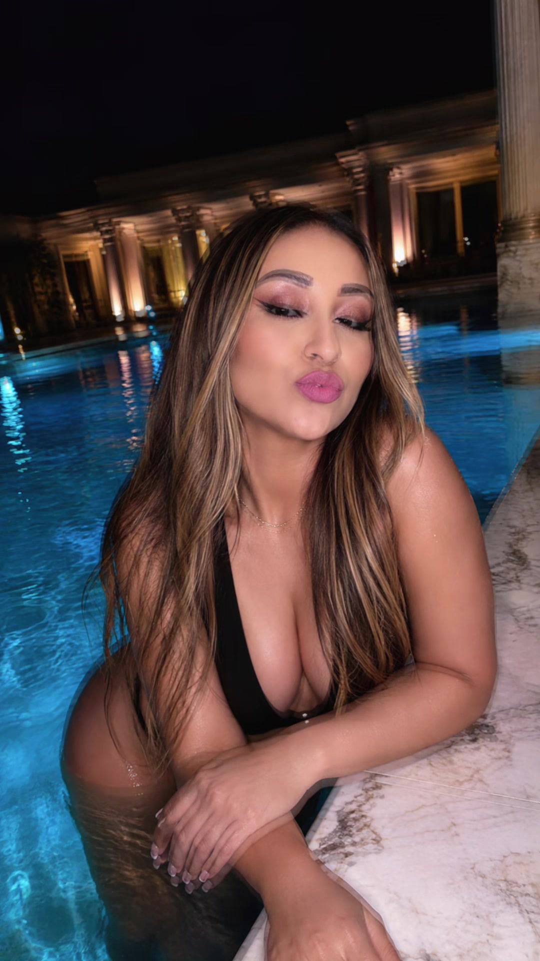 @soph1_ai