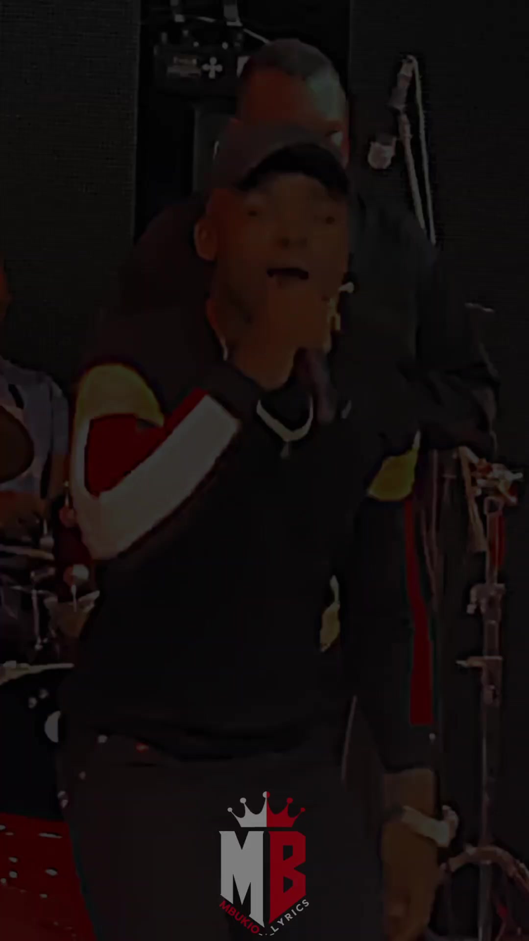 @𝗠𝗯𝘂𝗸𝗶𝗼_𝗟𝘆𝗿𝗰𝘀🫅