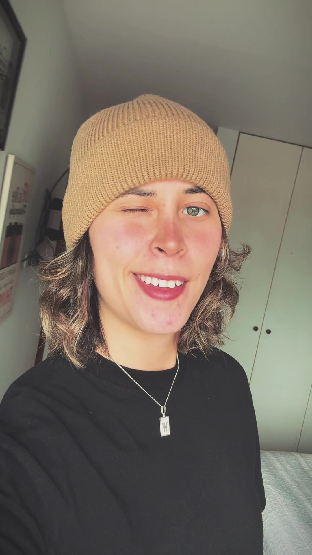 @Alowafer