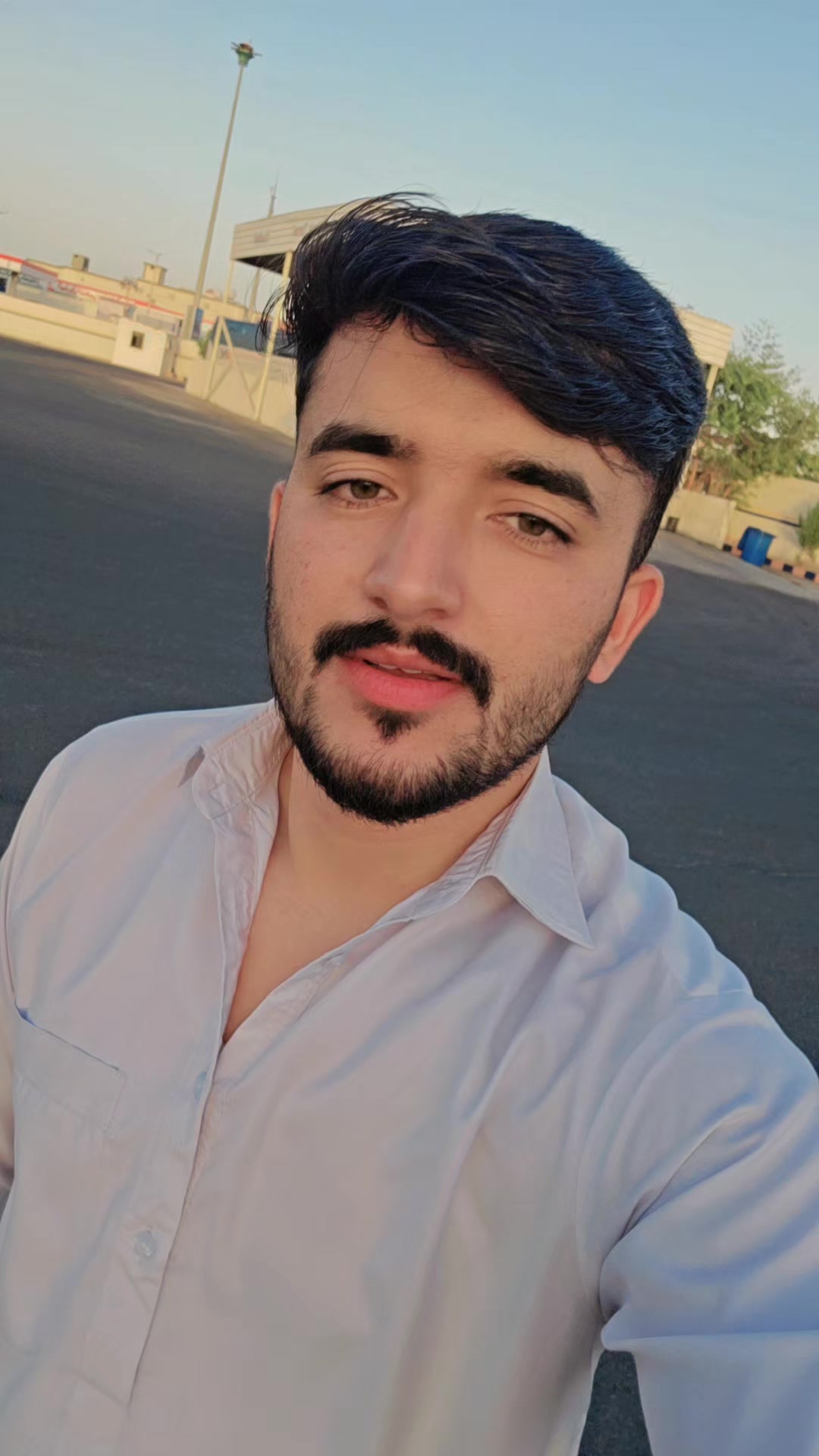 @Sheikh Zada کشمیری