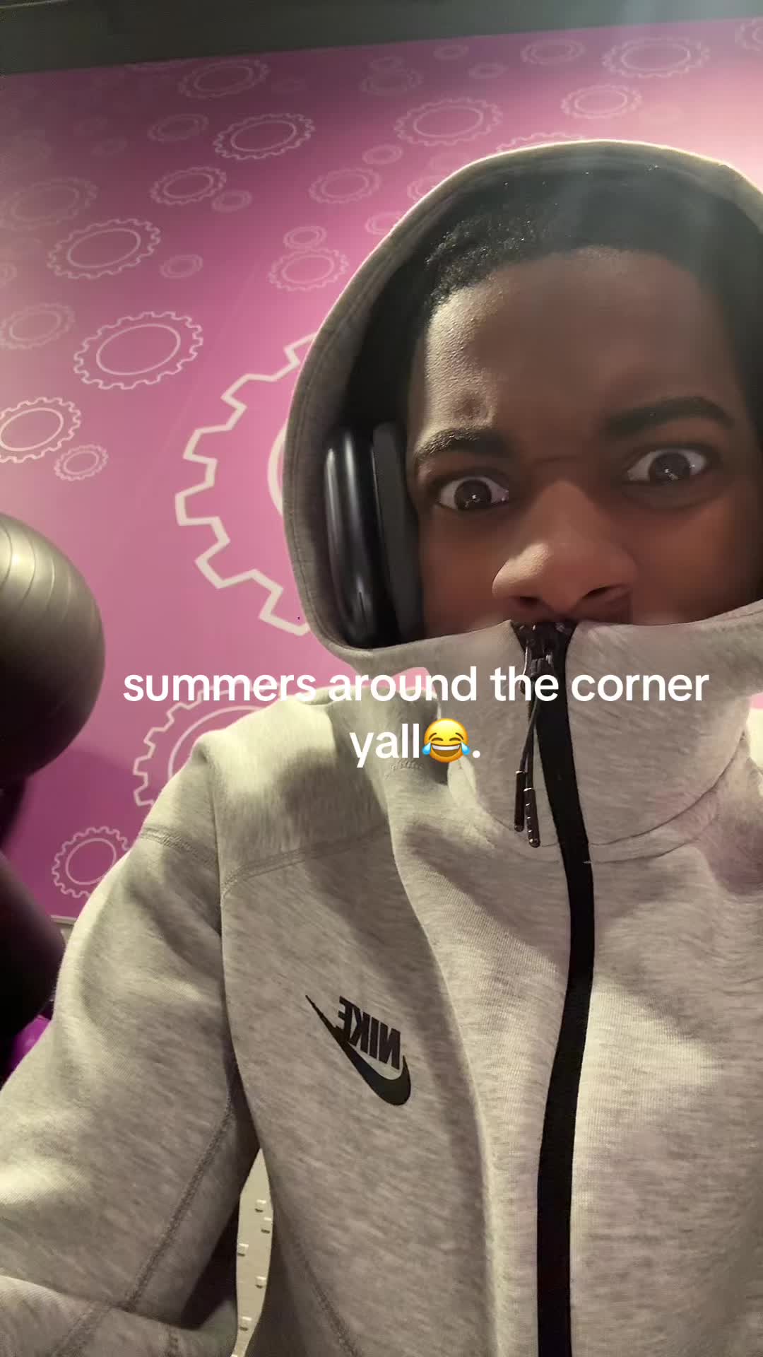 @🦇