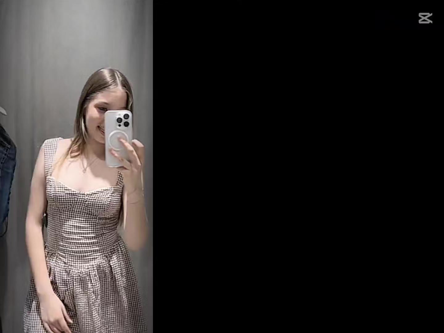 @𝐌'