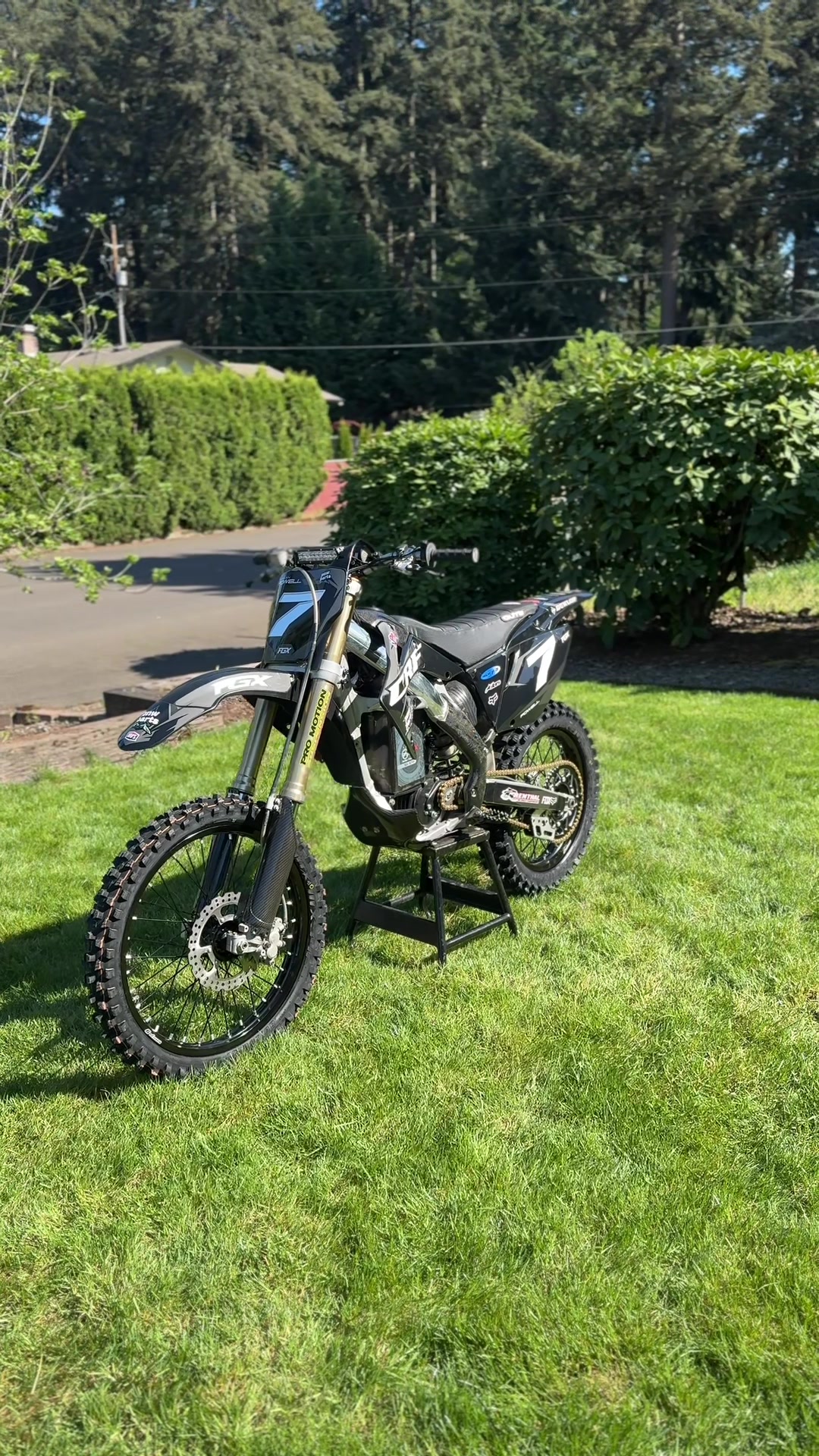 @pnwparts.com