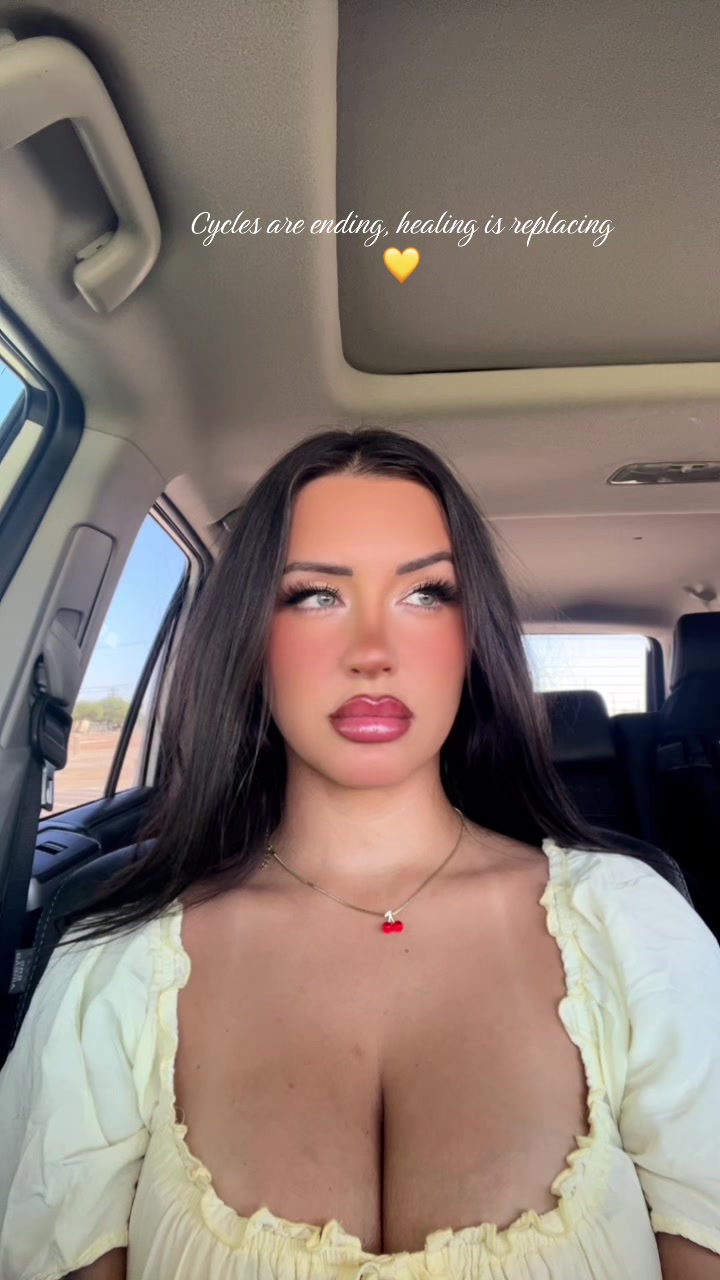 @Amanddajustyne