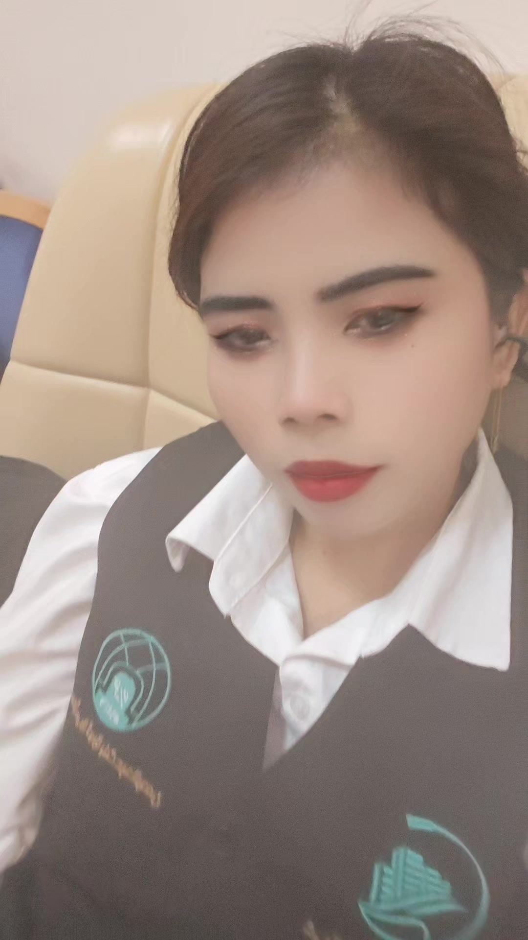 @sabrina