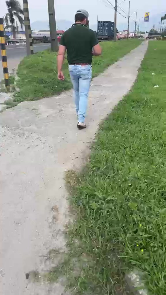 @Vitorino