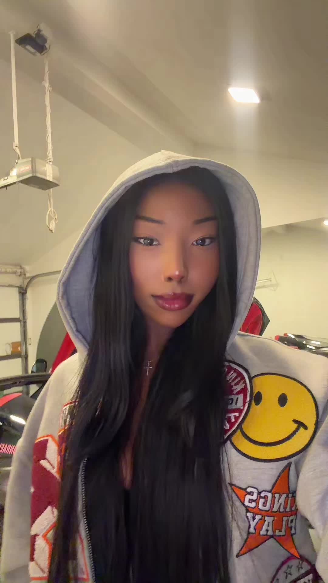 @monraehou