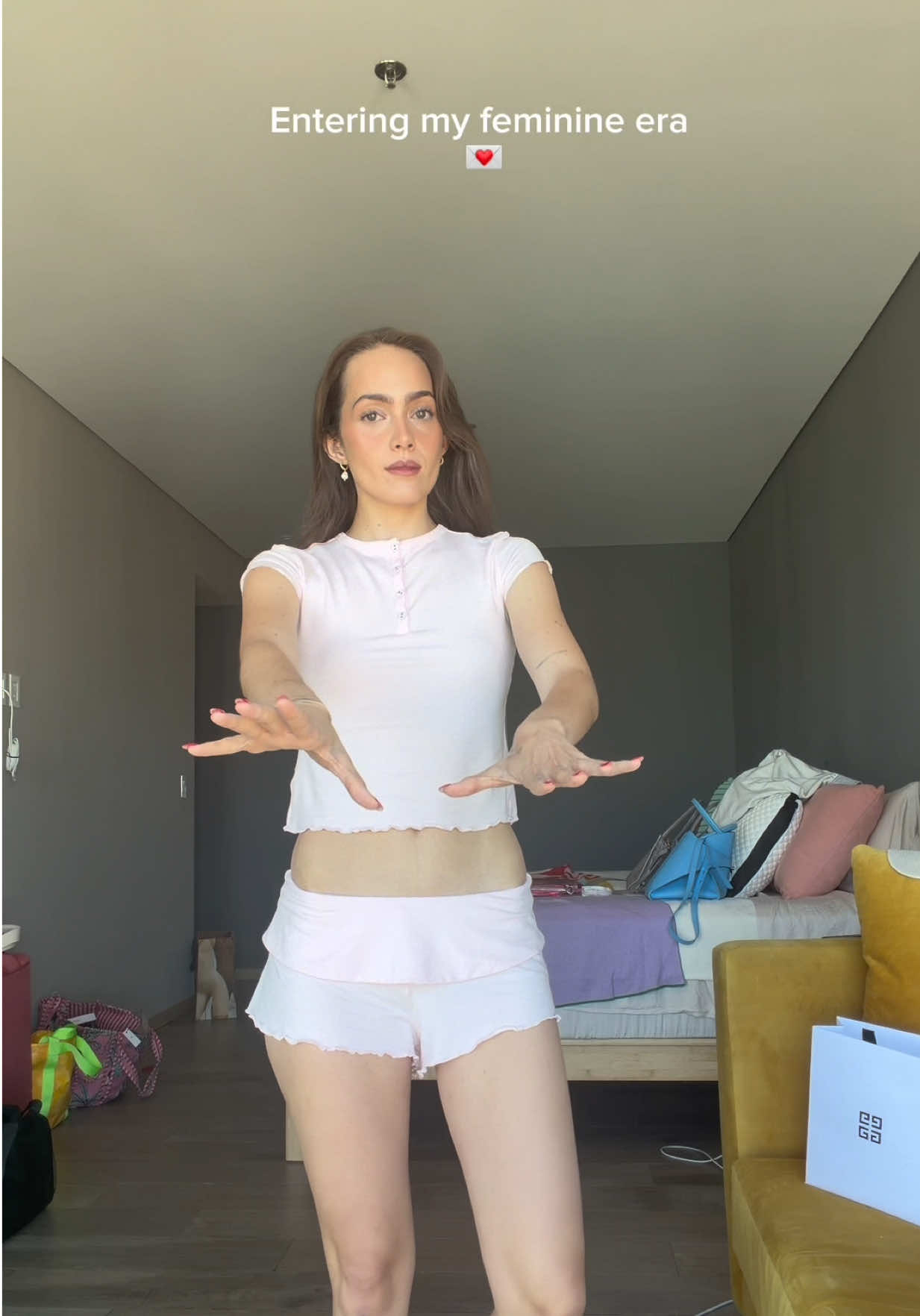@Renata Haro