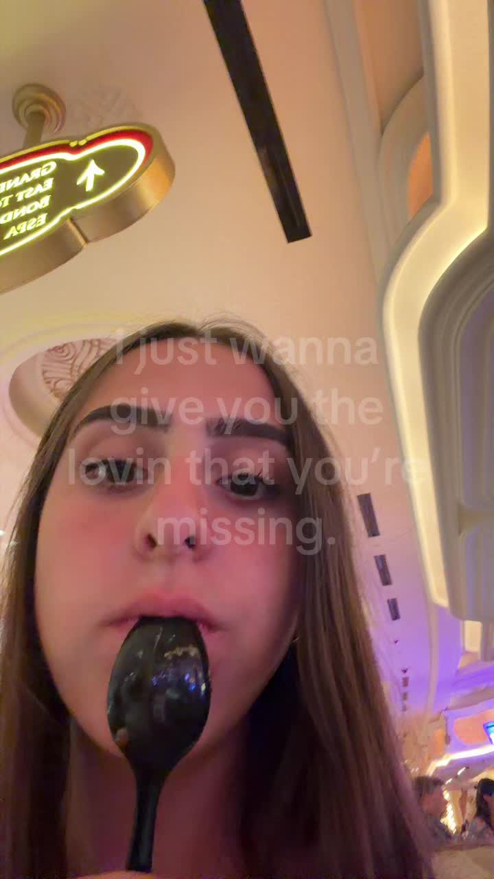 @️