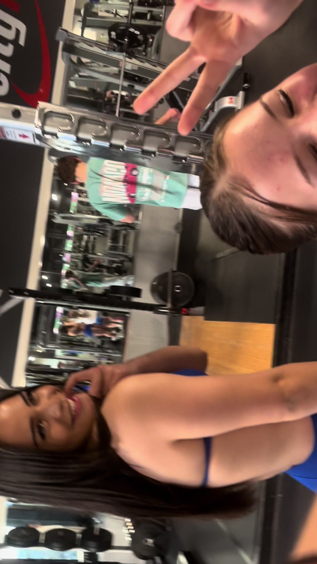 @Barbell brunette