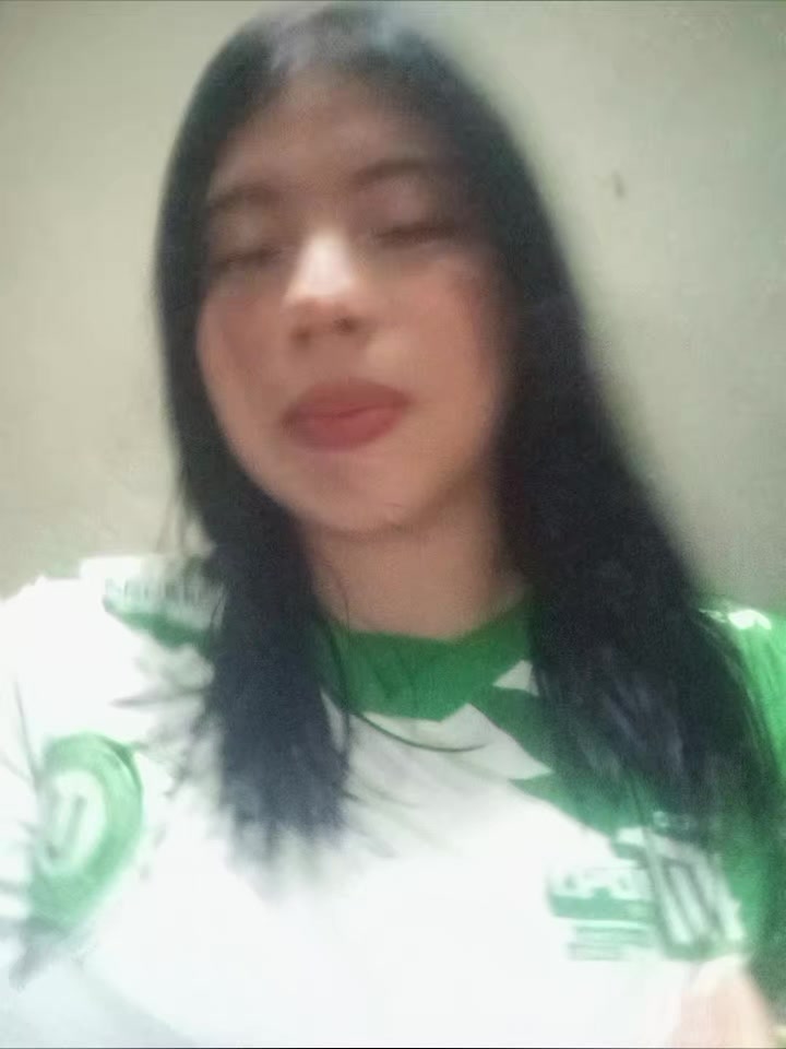 @👩🏻