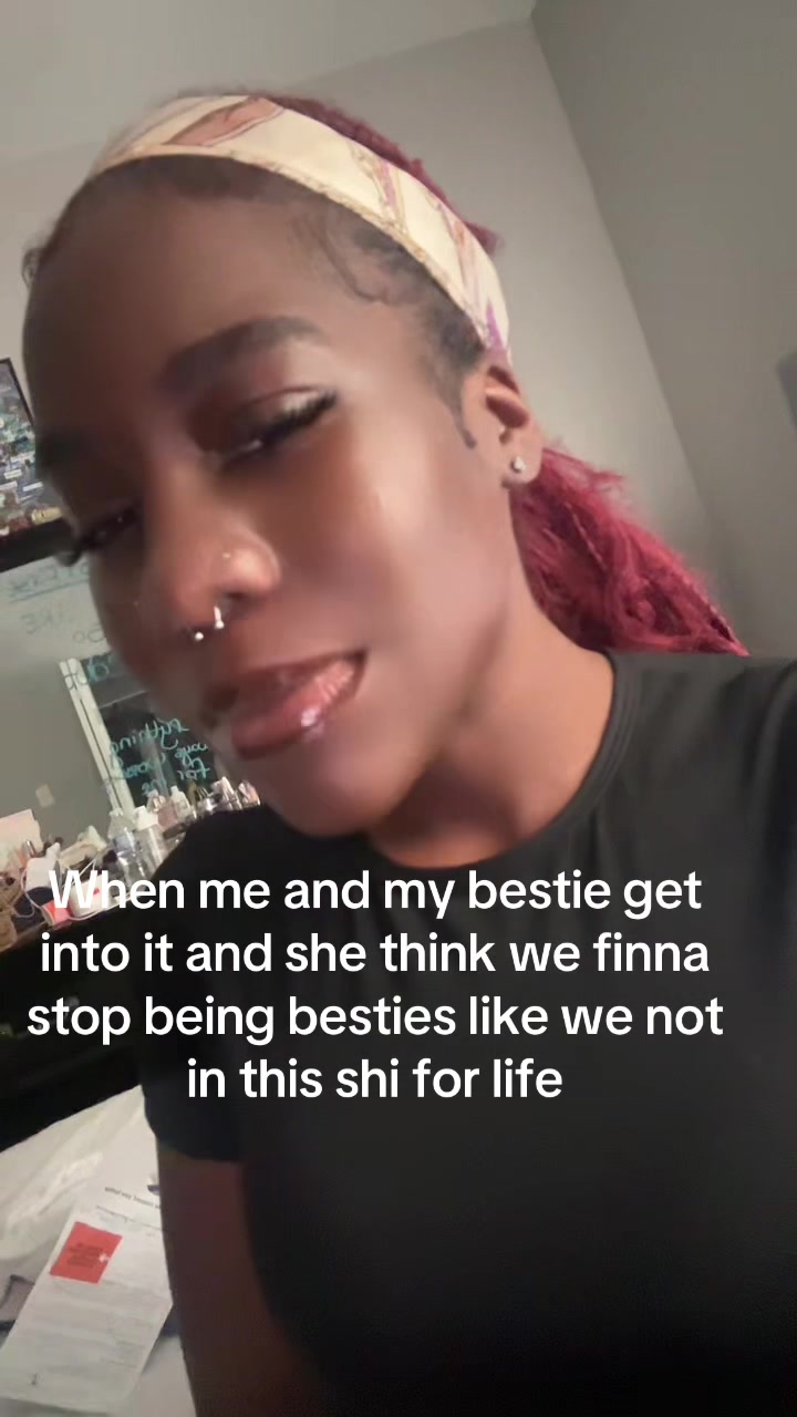 @someprettyyredhead