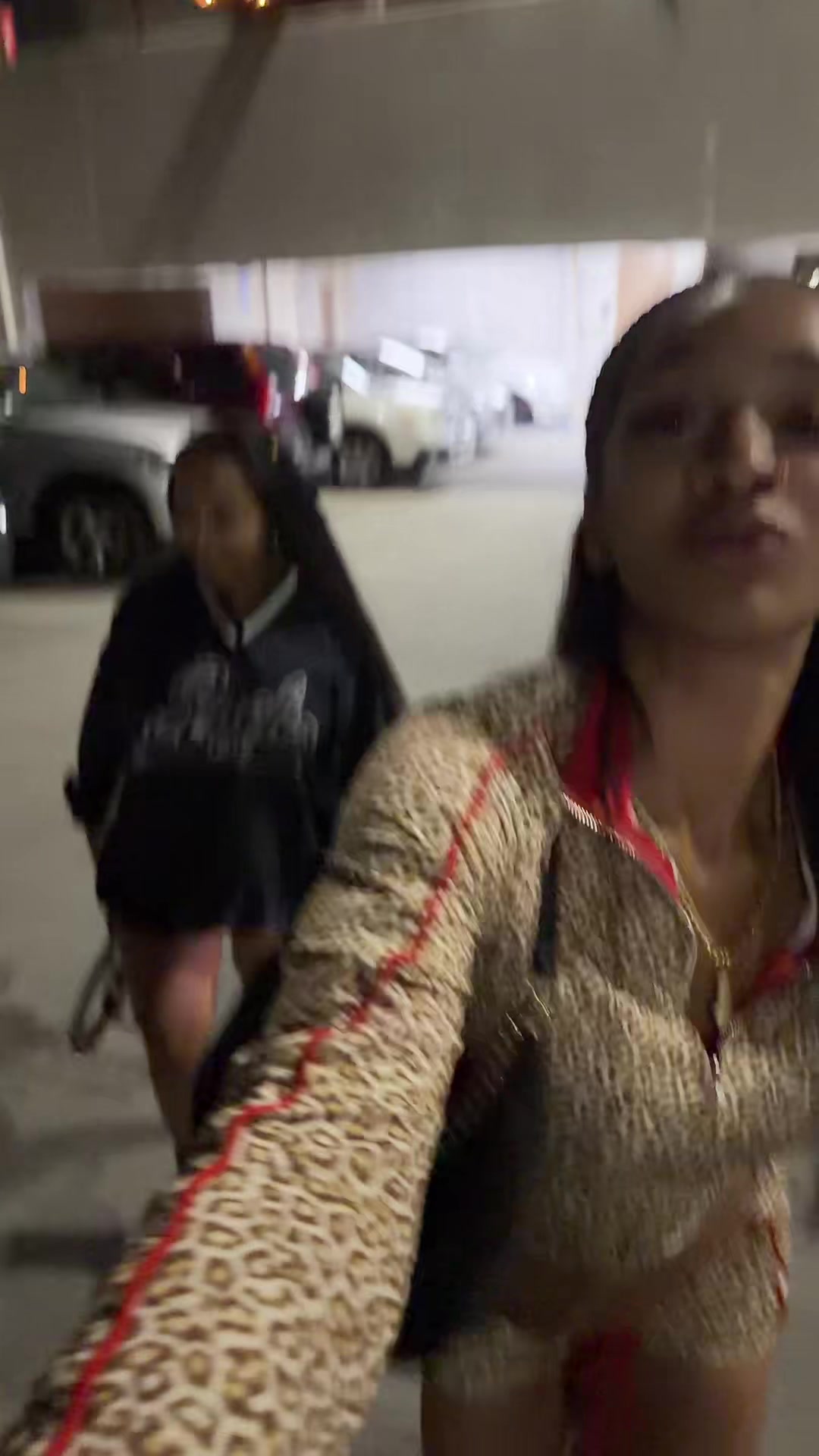 @itsogliyah