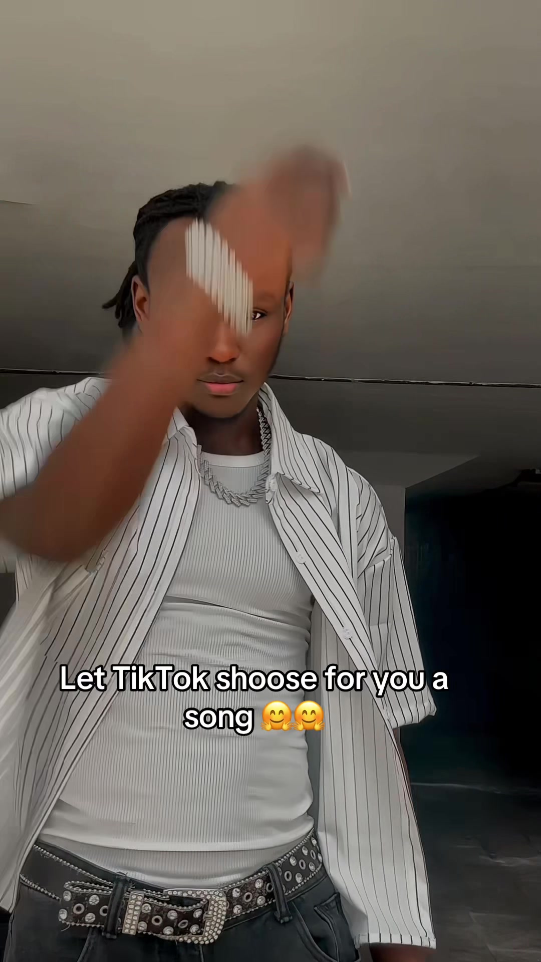 @1collinstik