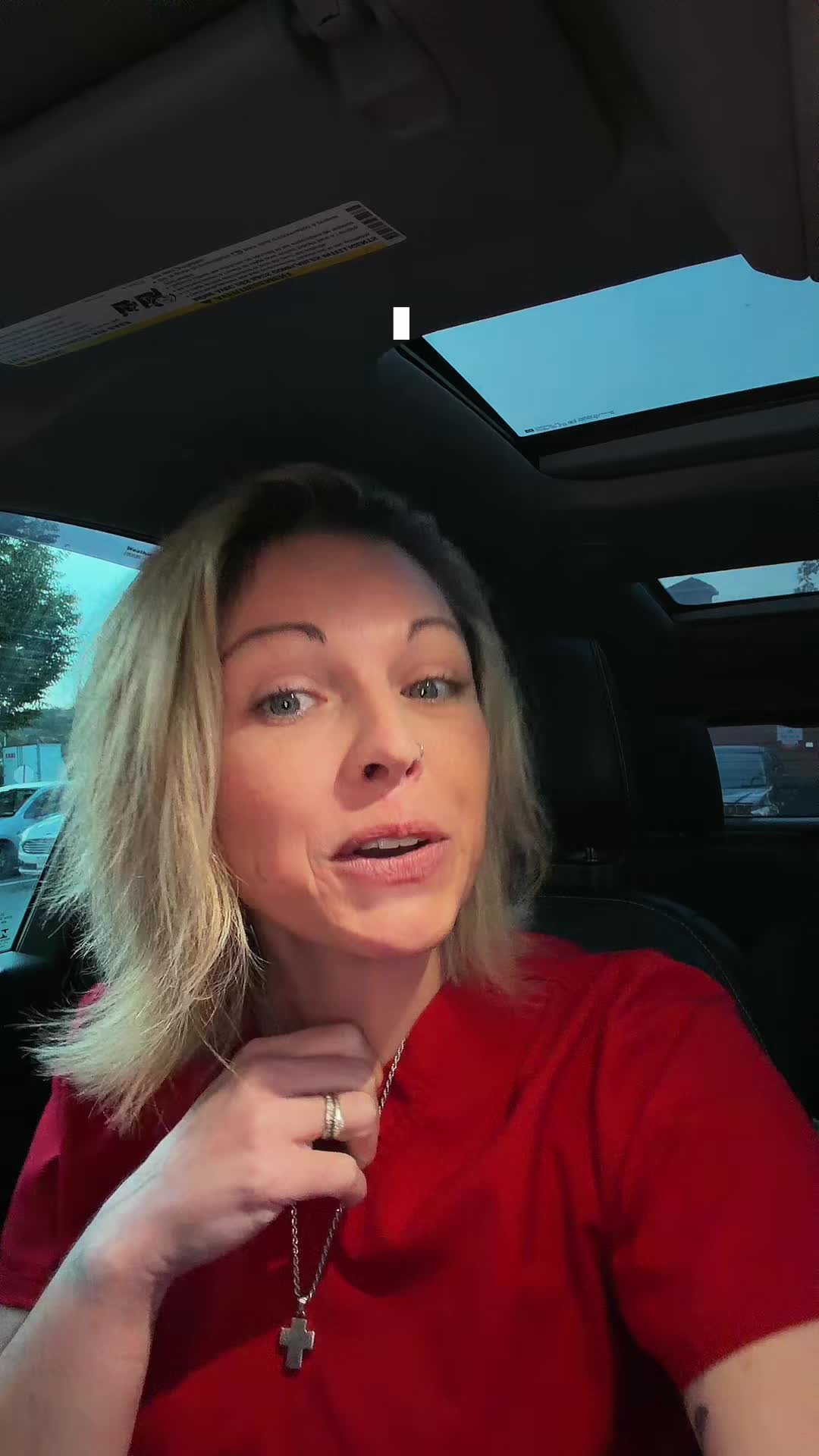@momica_mama