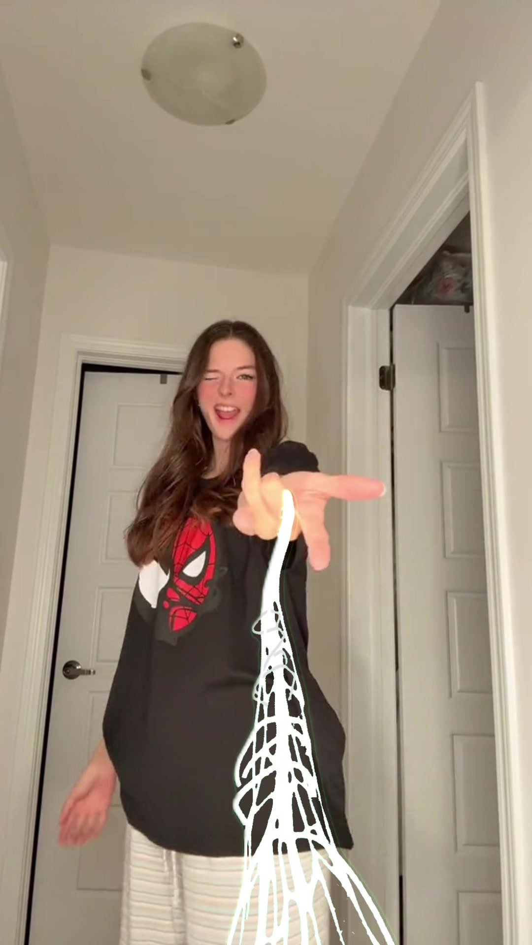 @EllaBloom
