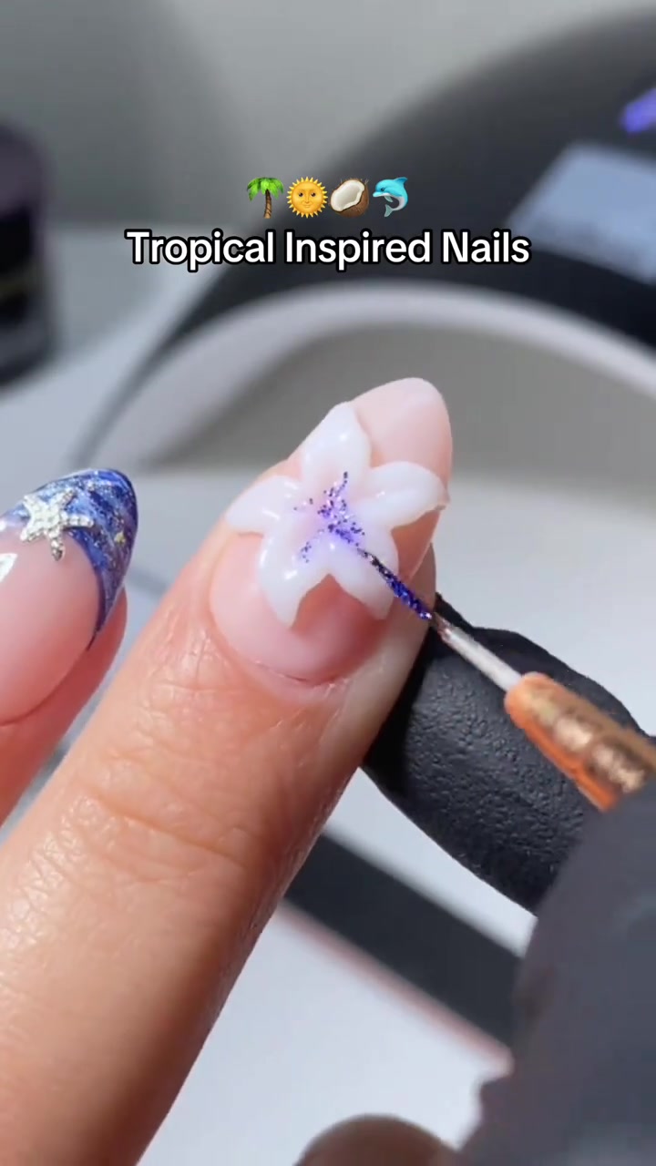 @Nailboo