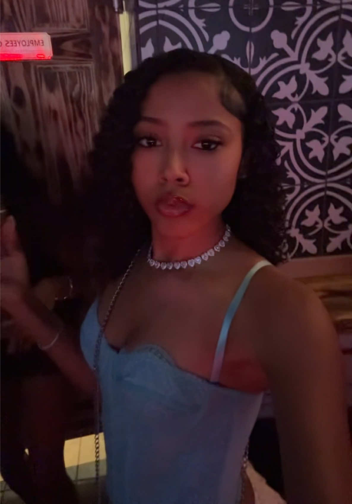 @Nicole💕🌴.!!