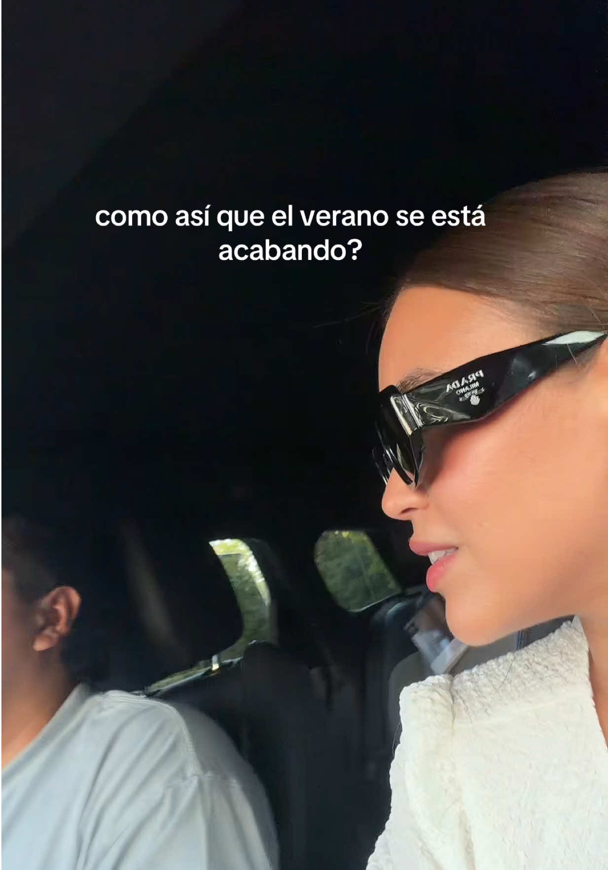 @Camila