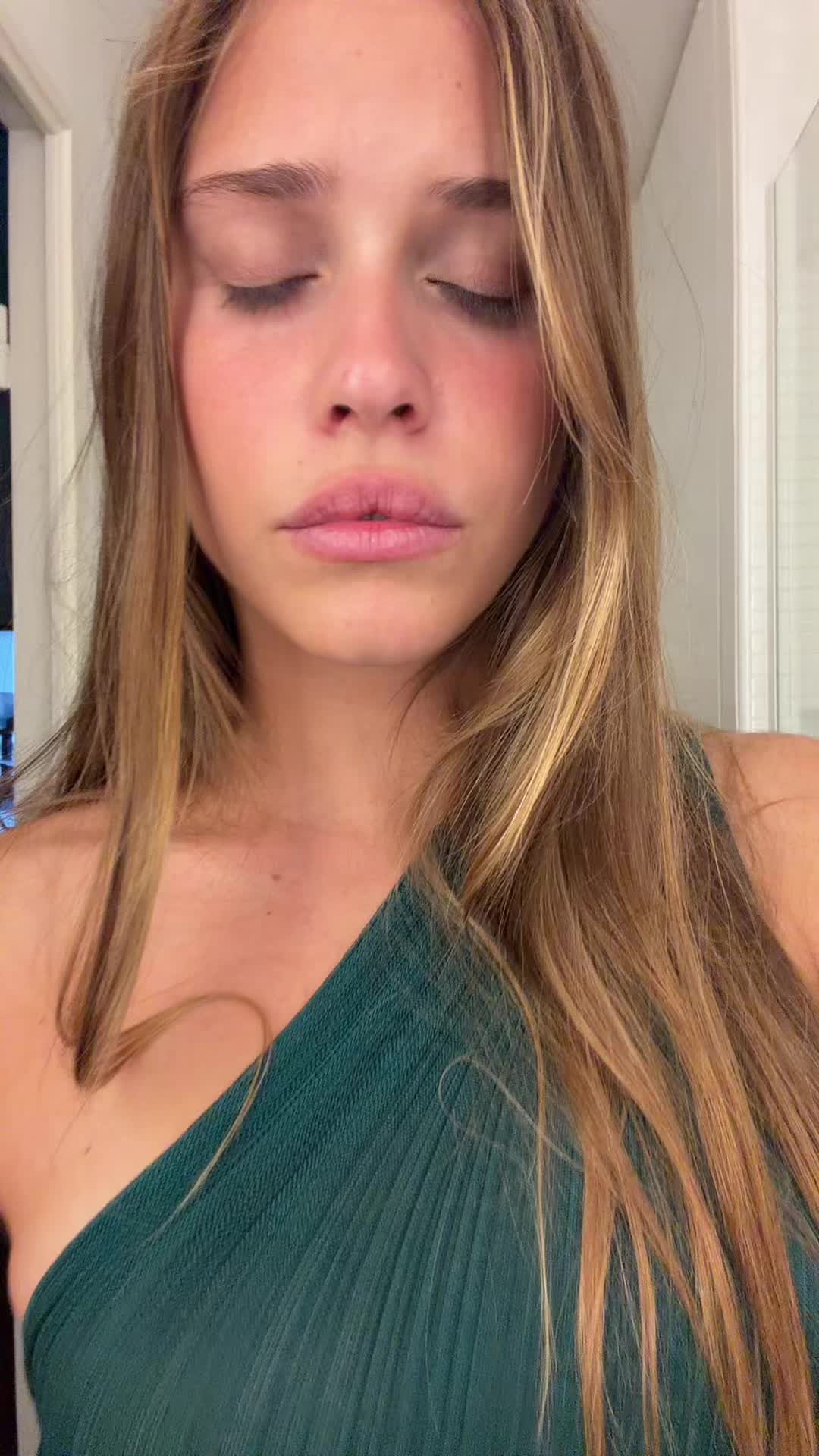 @leah