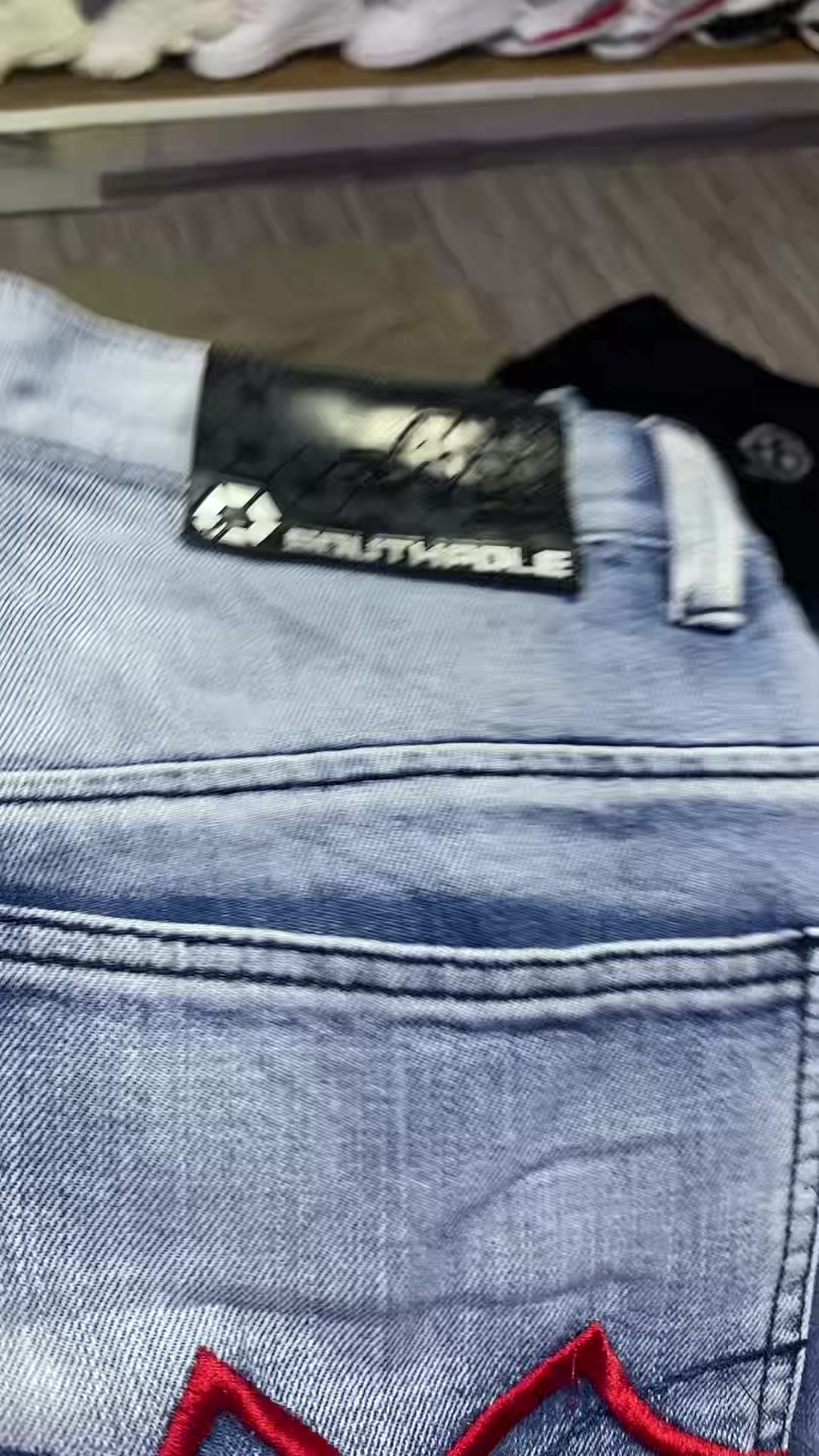 @Ropa Urbana