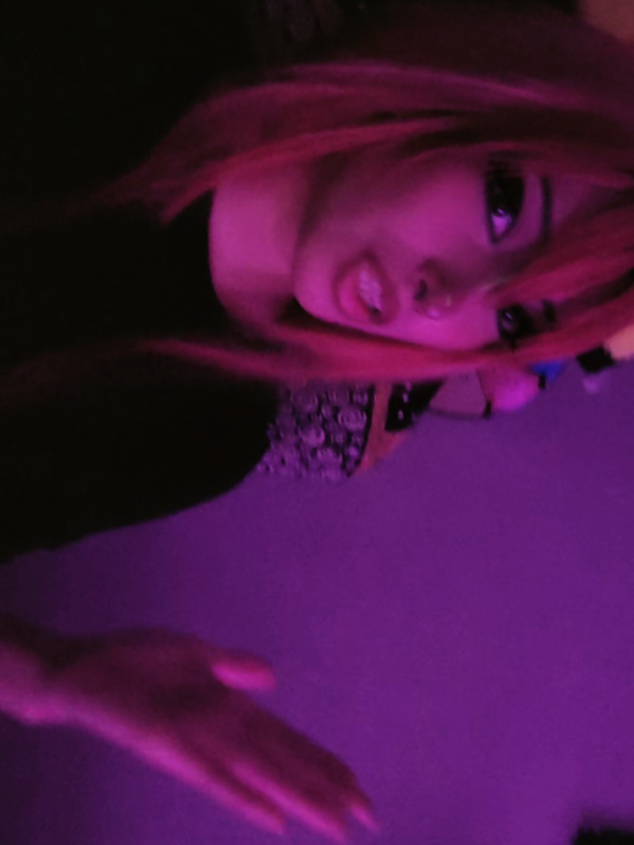 @elmoslore | TWITCH
