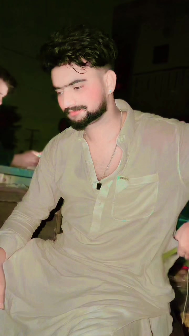 @🫶🏻شاہ زیب گجر🔥