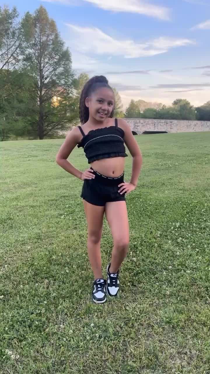 @itspeytonriley