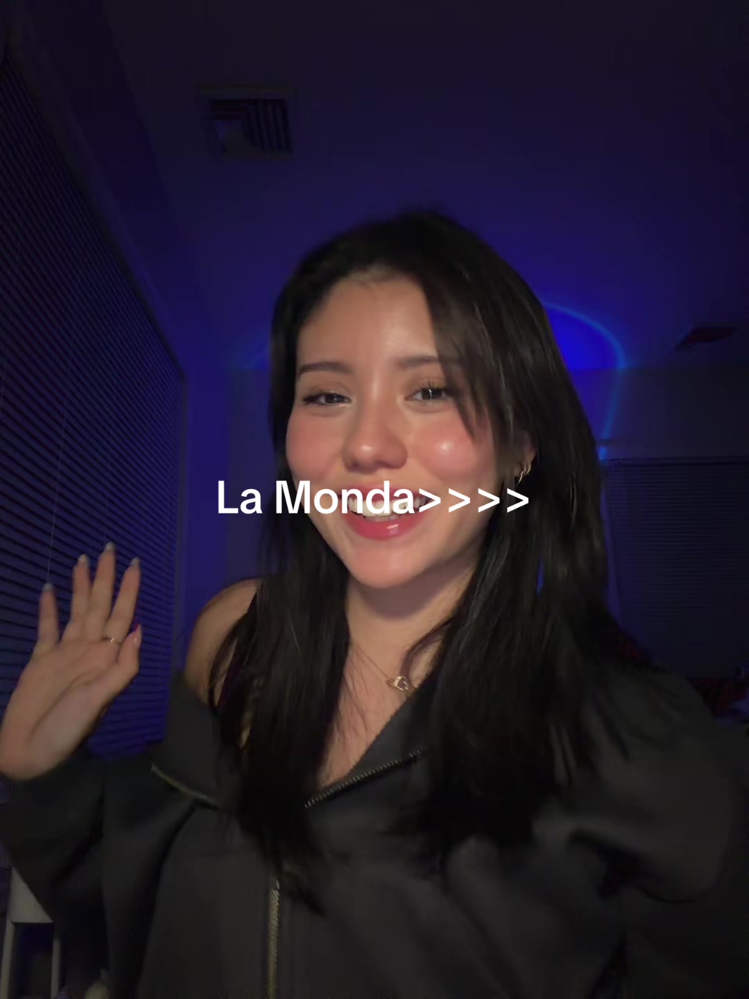 @loreanny