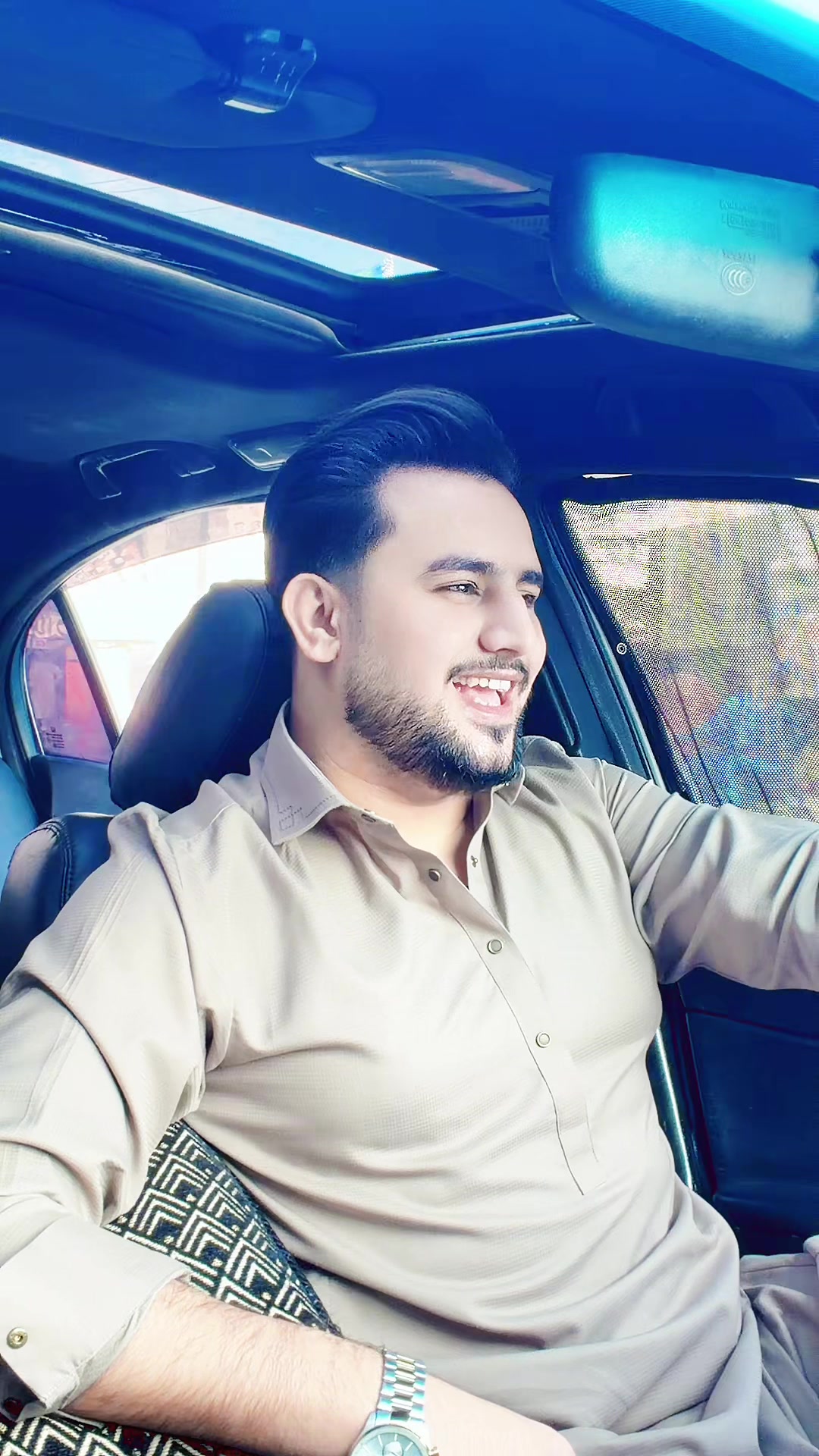 @SALMAN_DàZzy🫴🇨🇦🇵🇰