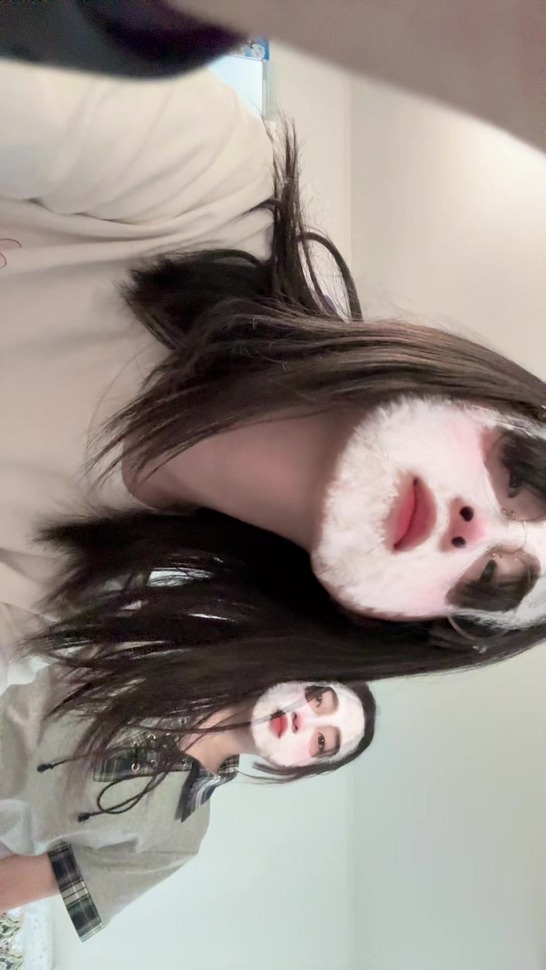 @しおん