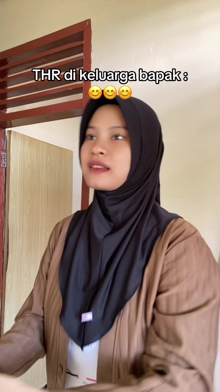 @iniiakuuwh(っ◔◡◔)っ