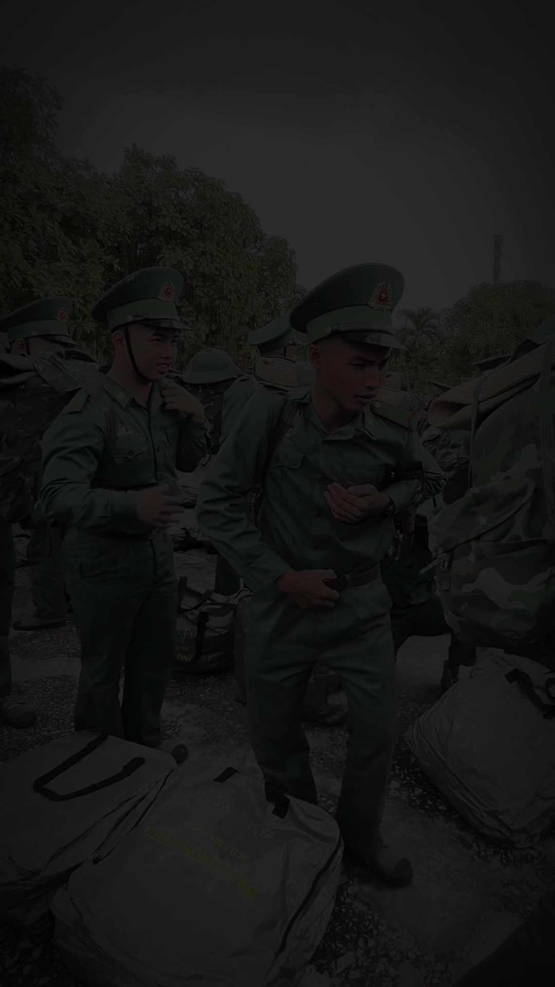 @HầU QuẾ💥