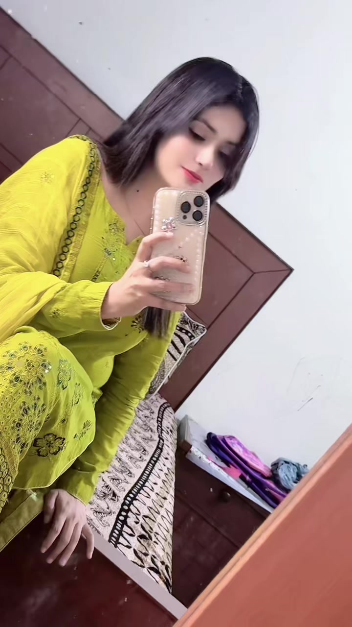 @charming.queen786