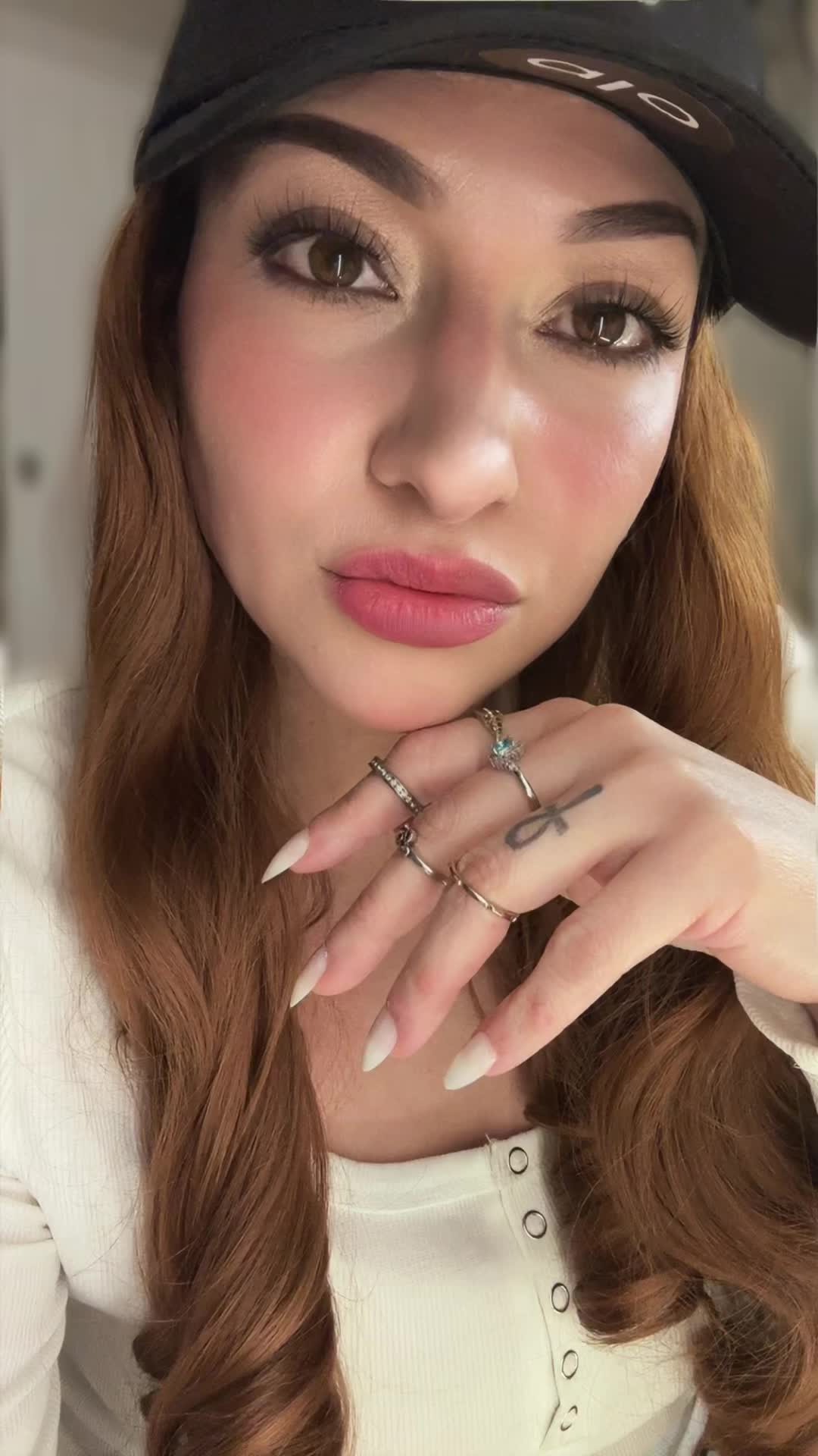 @✨❣️𝓛𝓪 𝓬𝓸𝓻𝓪 𝓷𝓪𝔂❣️✨