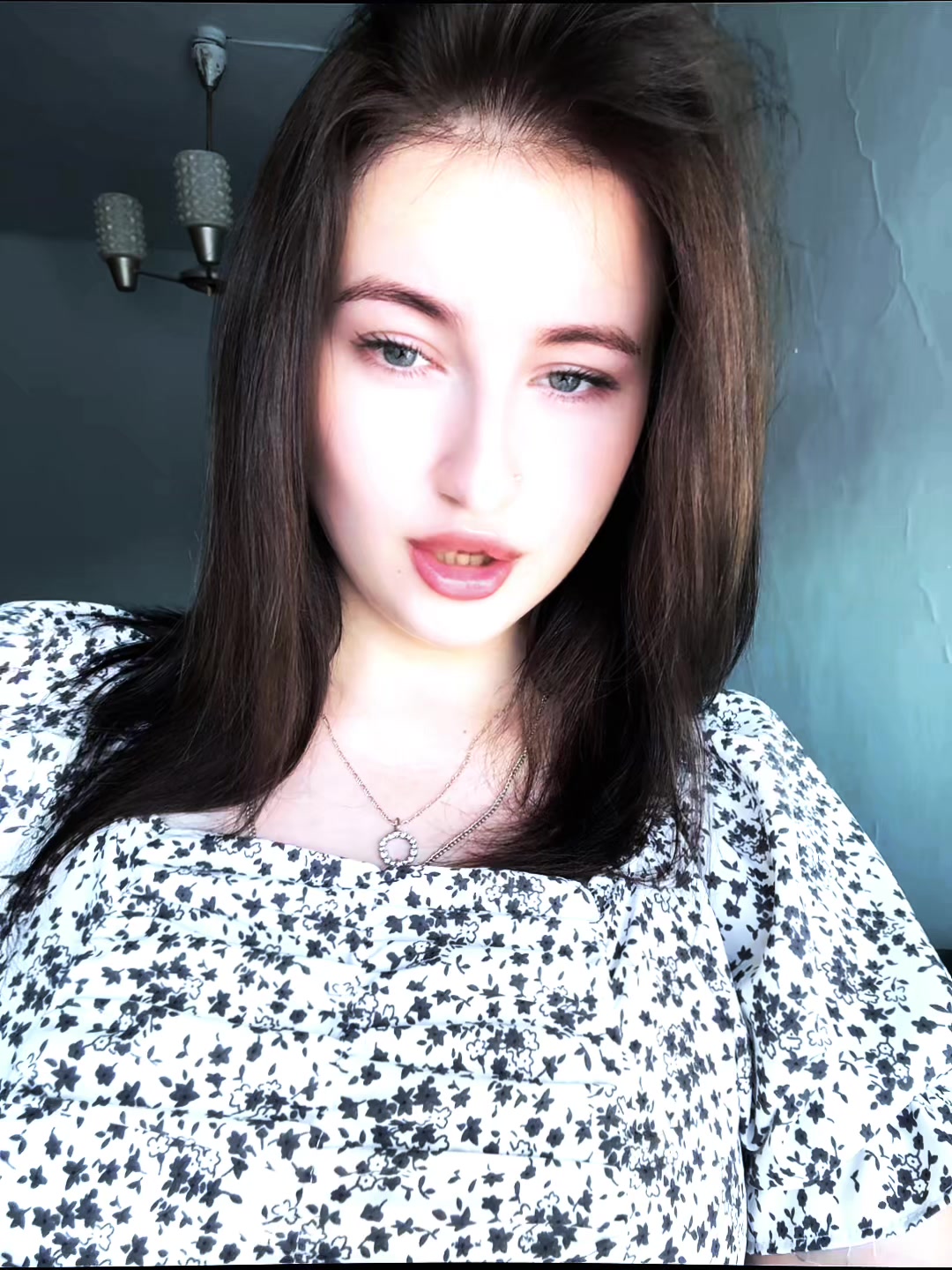 @Анастасия🐍