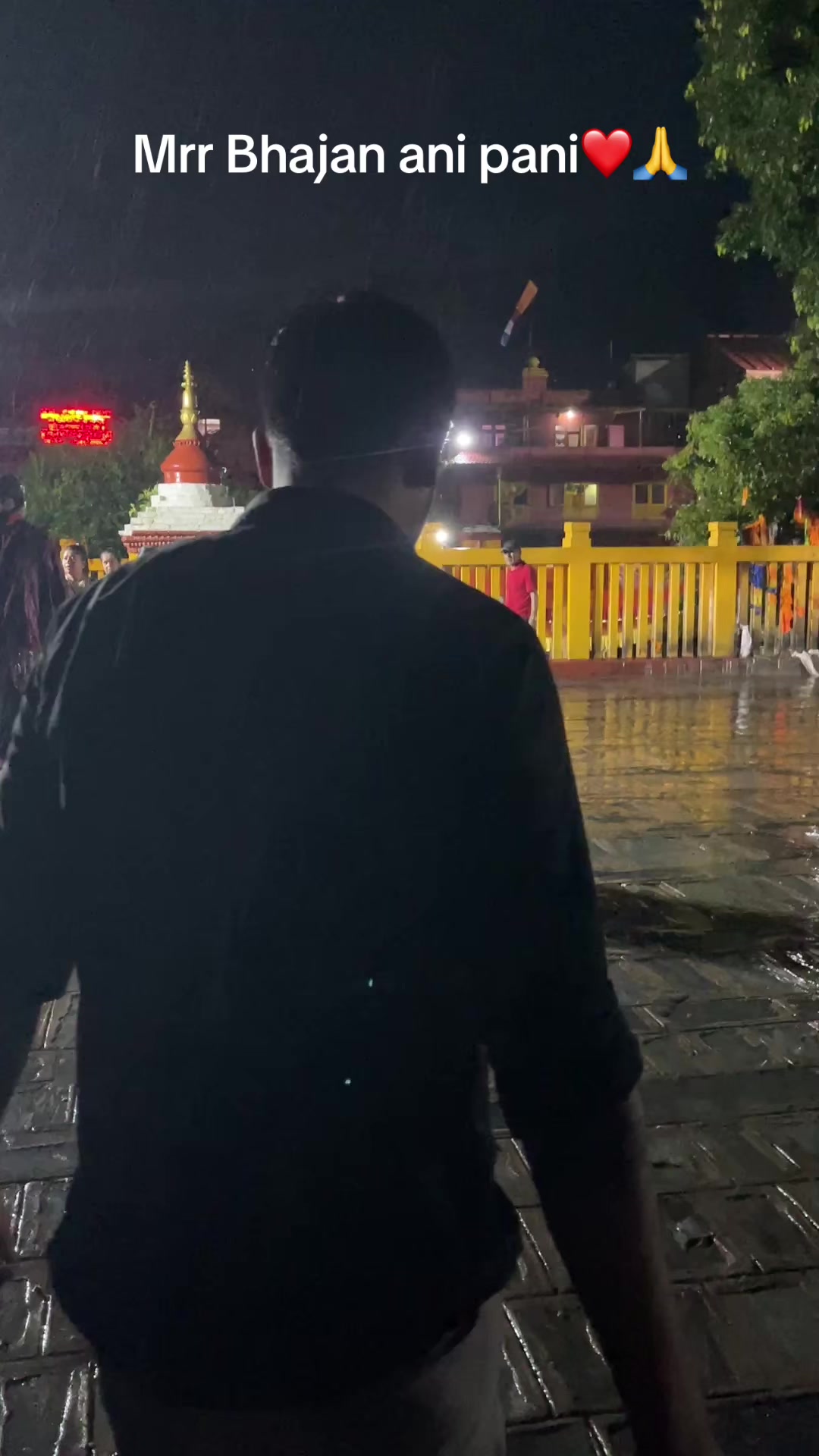@Niraj Luitel(चरि भाइ)