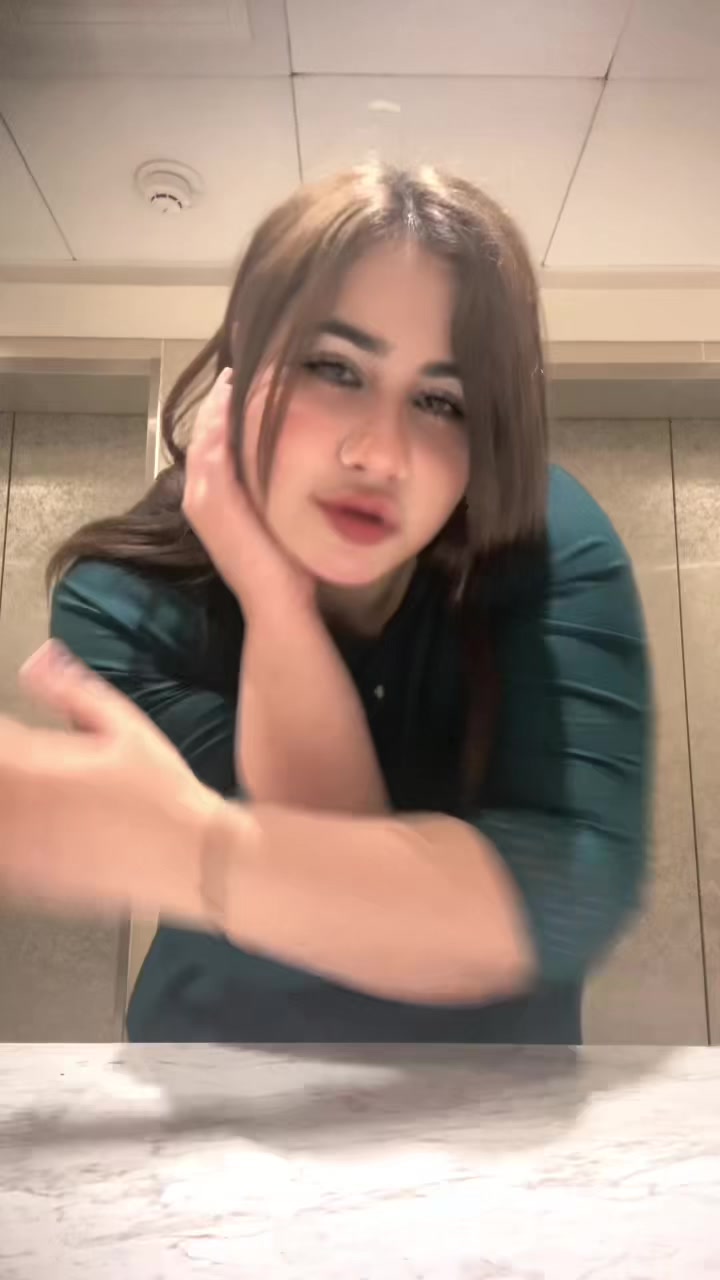 @Zara khan