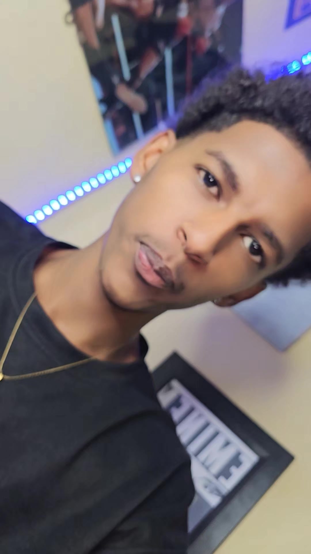 @5EX🕊Prince