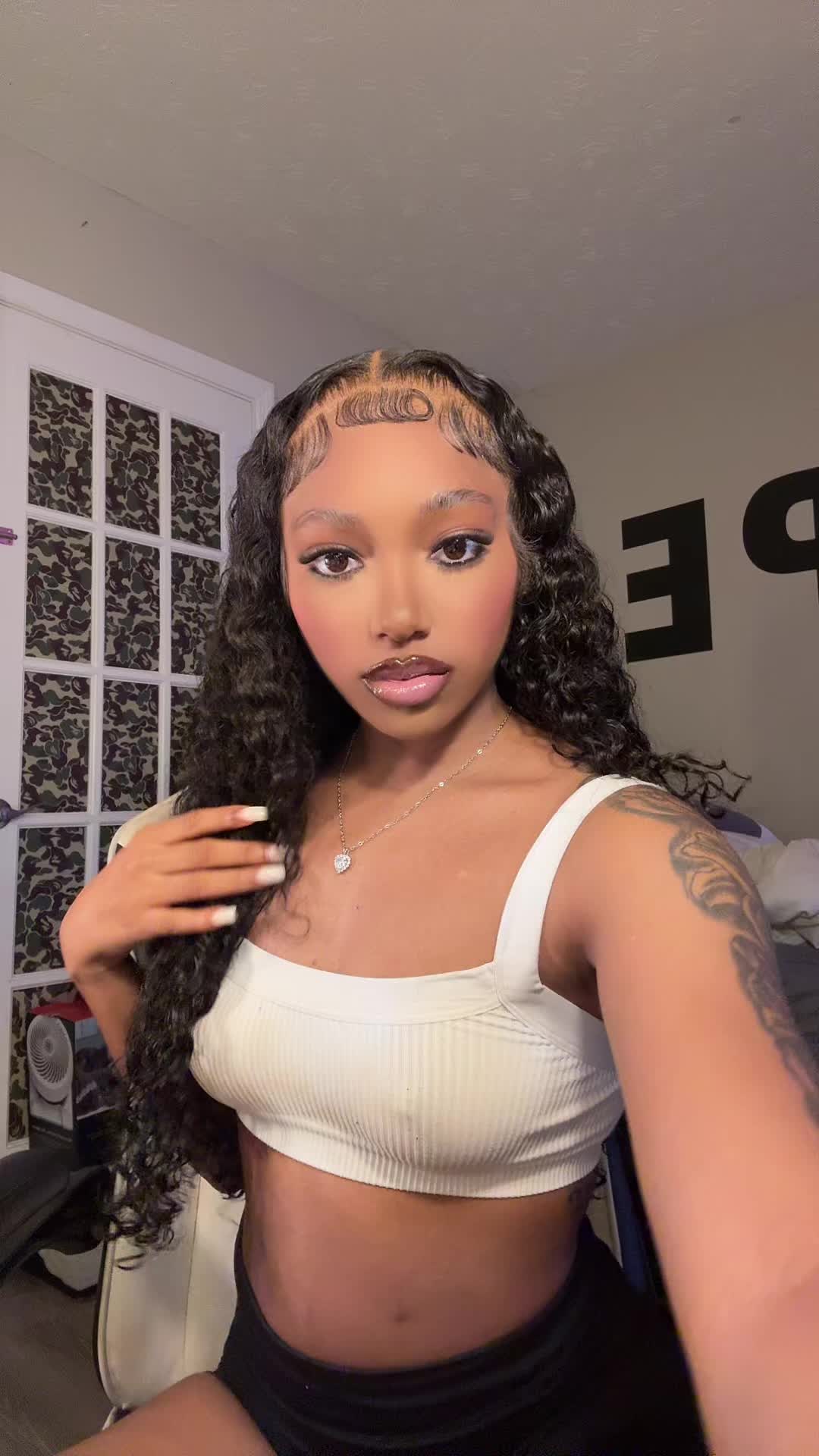 @unique🦋