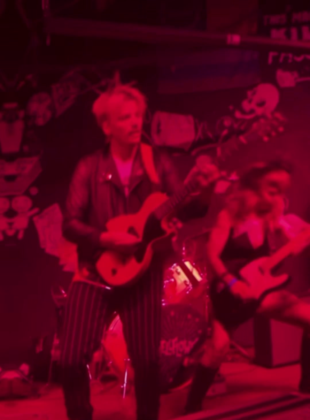 @TheHellflowers